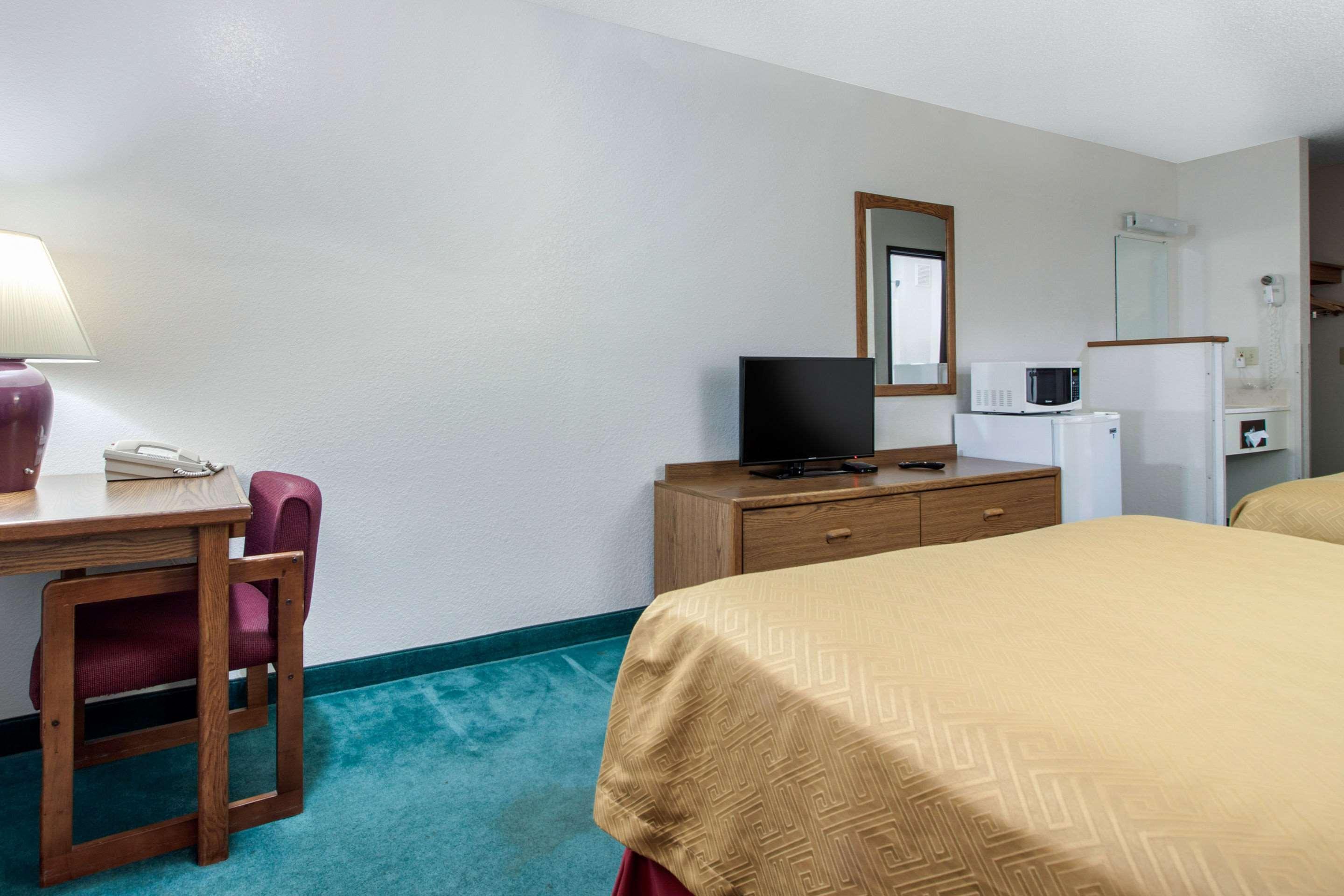 Econo Lodge Oacoma Exterior foto