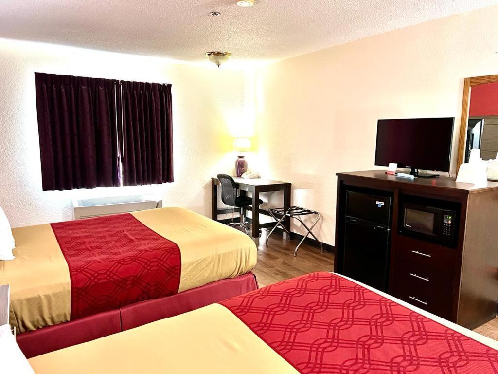 Econo Lodge Oacoma Exterior foto